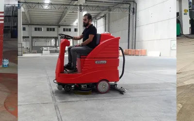 Ride-on Floor Cleaning Machines and Their Importance for Large Enterprises